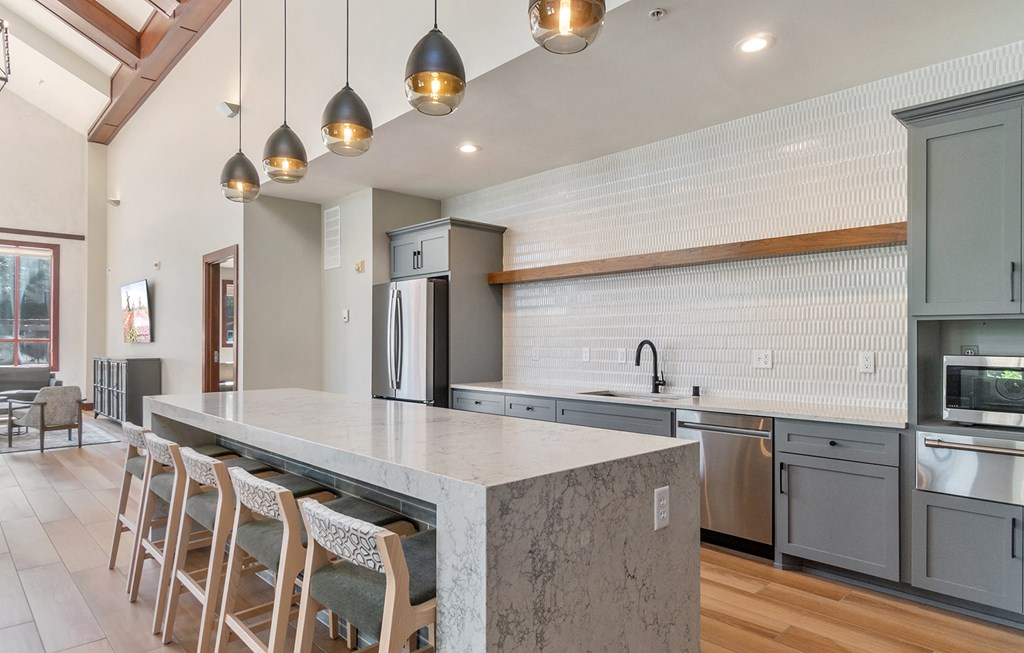 The Landings At Silver Lake Village Apartments, 2551 38th Avenue NE, St